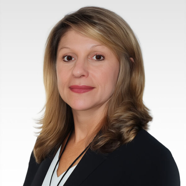 Danielle DiGregorio headshot