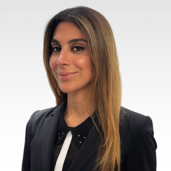 Neelee Chini headshot