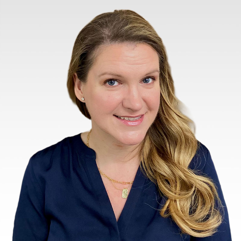 Shelly Steele headshot